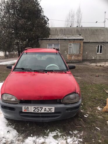 Mazda: Mazda 121: 1992 г., 1.3 л, Механика, Бензин