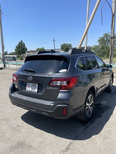 Subaru: Subaru Outback: 2017 г., 2.5 л, Вариатор, Бензин, Хэтчбэк