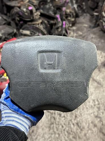 Подушка безопасности водительская (airbag SRS) для руля Honda. -