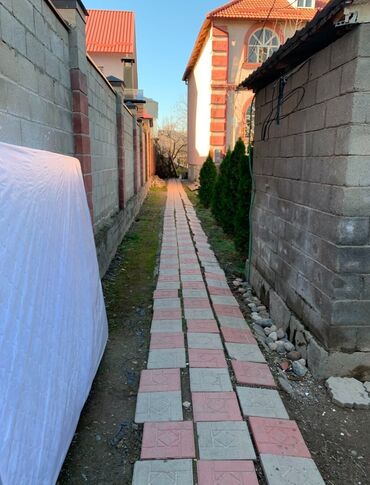 продается жилой дом в село арашан: 150 м², 5 комнат, Подвал, погреб, Забор, огорожен
