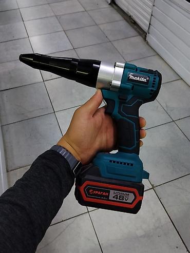 Заклепочные инструменты: Аккумуляторный заклёпочник Makita (Lithium Rivet Gun) - Усилие: 15000 — 1