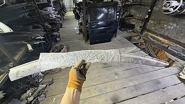Накладка/расширитель порога (пороговая накладка) для автомобиля. -
