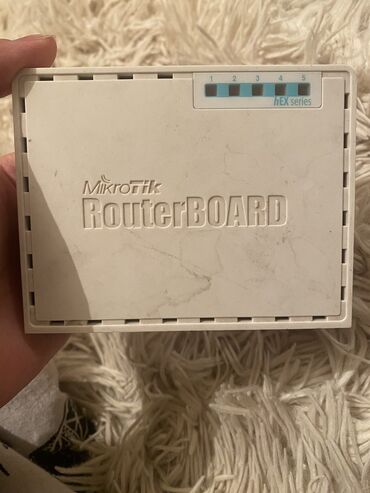 мадем о: Продаю Mikeotik RouterBoard Hex