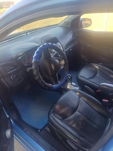 карапка сапок: Chevrolet Spark: 2015 г., 1 л, Автомат, Бензин, Хэтчбэк — 2