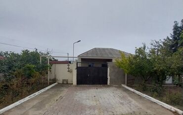Həyət evləri və villaların satışı: 4 otaqlı, 125 kv. m, Orta təmir — 4