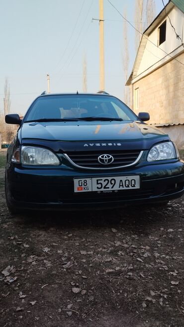 Toyota: Toyota Avensis: 2002 г., 1.8 л, Механика, Бензин, Универсал