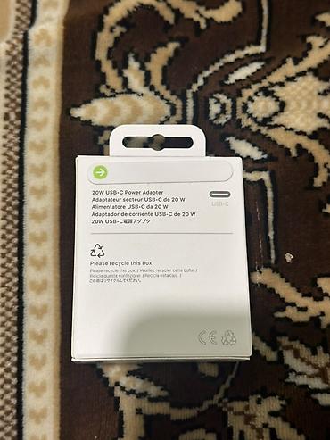Adapterlər: Adapter Apple, 20 Vt, Yeni — 2