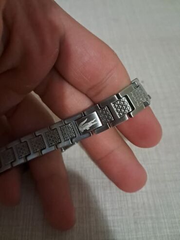 Narukvice: Narukvica Lacoste hirurški čelik
Cena:2200din na lalafo.rs — 1 Narukvice: Narukvica Lacoste hirurški čelik
Cena:2200din — 1