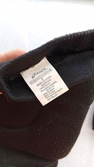 ASICS dizliklər – S ölçü - Model: ASICS diz qoruyucu cüt - Rəng: qara