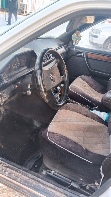 Mercedes-Benz: Mercedes-Benz E-Class: 1987 г., 2.5 л, Механика, Дизель, Седан — 11