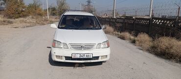 помпа на тойота: Toyota Gaia: 2000 г., 2 л, Автомат, Бензин, Минивэн
