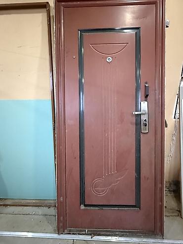 qapi ruckalari: Dəmir giriş qapısı - Material: Polad/dəmir konstruksiya, möhkəm — 1