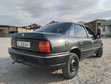 опел а: Opel Vectra: 1993 г., 1.8 л, Механика, Бензин, Фургон