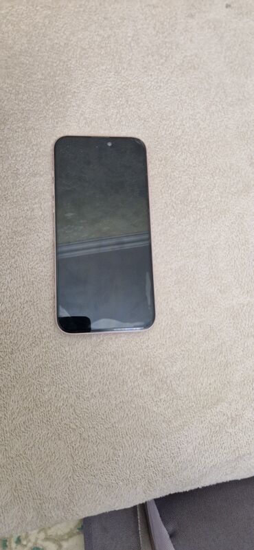 islemis soyducular: IPhone 15 Plus, 128 GB, Çəhrayı, Barmaq izi, Simsiz şarj, Face ID