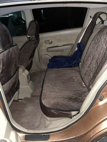 Nissan: Nissan Tiida: 2008 г., 1.5 л, Автомат, Бензин, Хэтчбэк at lalafo.kg — 12 Nissan: Nissan Tiida: 2008 г., 1.5 л, Автомат, Бензин, Хэтчбэк — 12