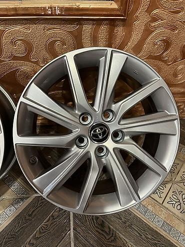 Диски: Литые Диски R 17 Lexus, Комплект, отверстий - 5, Новый at lalafo.kg — 5 Диски: Литые Диски R 17 Lexus, Комплект, отверстий - 5, Новый — 5