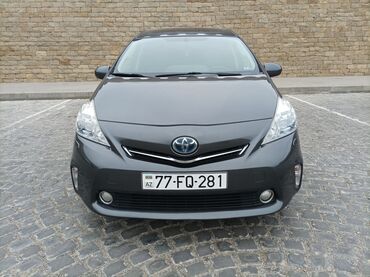 автомобили в азербайджане: Toyota Prius: 1.8 л | 2014 г. Универсал