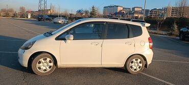 машина журбойт: Honda Fit: 2003 г., 1.3 л, Вариатор, Бензин