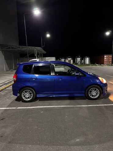 Honda: Honda Jazz: 2008 г., 1.5 л, Вариатор, Бензин, Хэтчбэк — 6