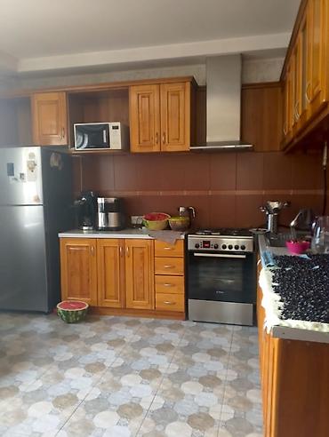 Продажа коттеджей и домов: Дом 📍 Кызыл-Аскер, в сторону Кудайбергена • Дом — 100 м² • Участок — — 22