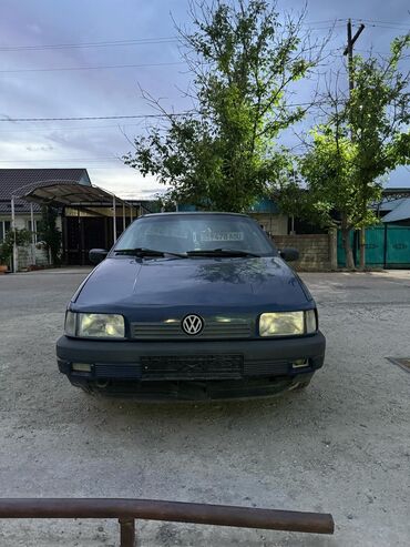 мтз 892 1: Volkswagen Passat: 1991 г., 1.8 л, Механика, Газ, Седан