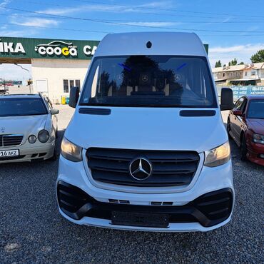 продаю спиринтер: Mercedes-Benz Sprinter: 2019 г., 2.2 л, Механика, Дизель, Бус