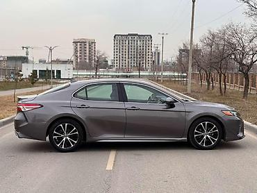 Toyota: Toyota Camry: 2019 г., 2.5 л, Автомат, Бензин, Седан — 3