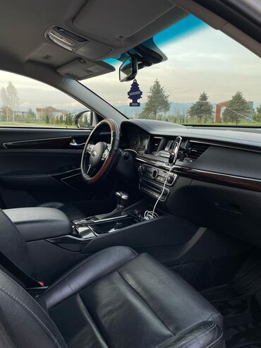 купить маленькую машину недорого: Kia K7: 2018 г., 3 л, Автомат, Газ, Седан
