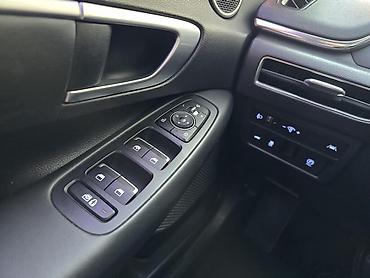 sprinter bazar: Hyundai Sonata: 2019 г., 2 л, Автомат, Газ, Седан — 9
