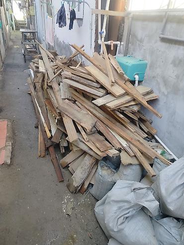 kayu: Məhsul: taxta pulsuz odun uçun kimə lazımdır qəlsin aparsın — 1
