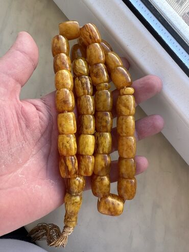 Təsbehlər: Antik Qedimi Mercan Kehrebalarin alişi ve satişi — 13