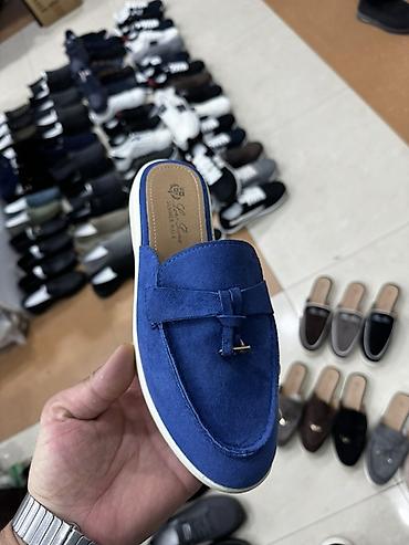 ağ sandallar: Mavi mokasin tipli kişilər üçün slip-on terlik/krujka ayaqqabı - Üst — 1