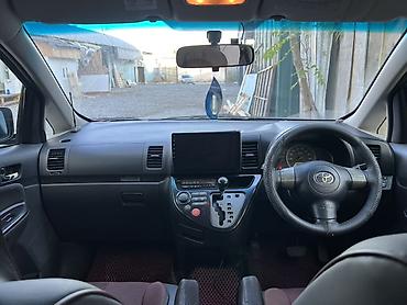 Продажа авто: Toyota WISH: 2003 г., Автомат, Бензин, Минивэн — 3