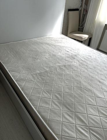 Çarpayılar: İşlənmiş, İkinəfərlik çarpayı, Bazasız, Matras ilə, Siyirməsiz — 2
