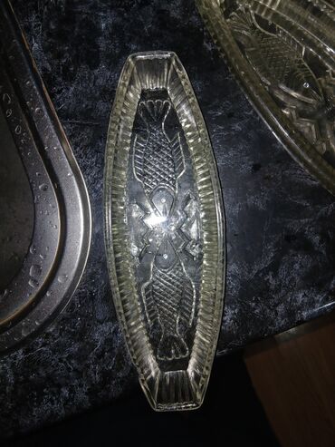 meyve tərəvəz: 6 ədəd şüşə balıq buludu + 2 ədəd şüşə meyvə qabı + 1 ədəd çərəz qabı