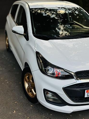 mx 5: Chevrolet Spark: 2018 г., 1 л, Вариатор, Бензин, Хэтчбэк — 1