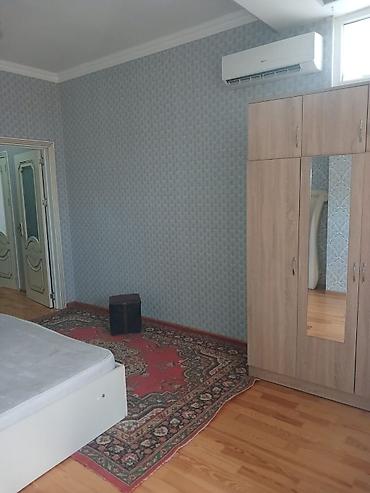Uzunmüddətli kirayə mənzillər: 2 otaqlı mənzil – studiya mətbəxli Xüsusiyyətlər: - Geniş qonaq — 14