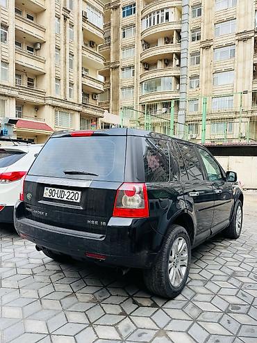 ranc rover: Land Rover Freelander 2 HSE – şəhər və off-road üçün çox yönlü premium — 3