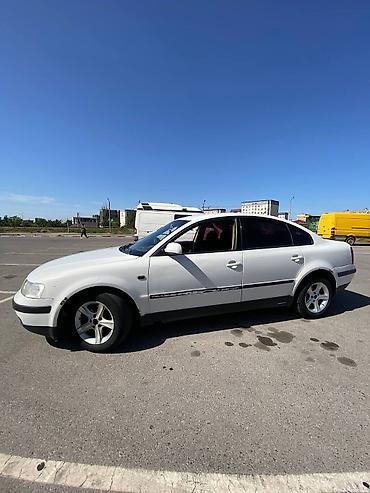 byd e2 2024: Volkswagen Passat: 2000 г., 2 л, Механика, Газ, Седан — 3