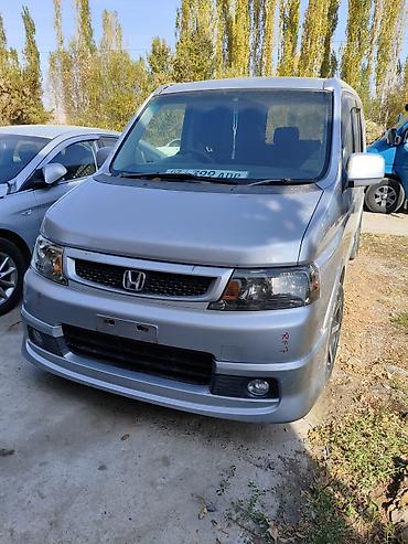 сполер на степ вагон: Honda Stepwgn: 2003 г., 2 л, Автомат, Бензин, Минивэн — 2
