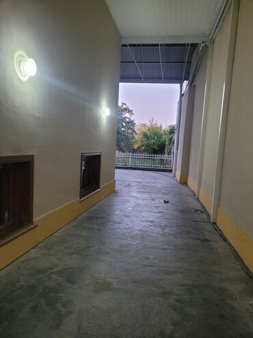 Həyət evləri və villaların satışı: 7 otaqlı, 250 kv. m, Orta təmir — 2