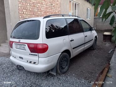 эндуро зонгшен 250: Volkswagen Sharan: 1997 г., 2 л, Механика, Бензин, Вэн/Минивэн