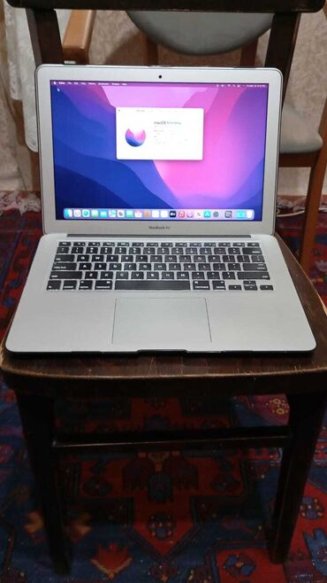 ucuz macbook: İşlənmiş Apple MacBook, 13.1 ", Intel Core i7, 256 GB
