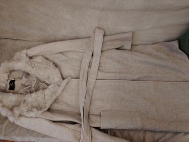 qadin paltolari ve qiymetleri: Palto L (EU 40), rəng - Bej