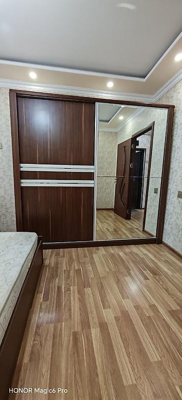 Dolab satilir 200azn.Hec bir problemi yoxdu.Unvan Razin²Unvana lalafo.az -da Dolab satilir 200azn.Hec bir problemi yoxdu.Unvan Razin²Unvana