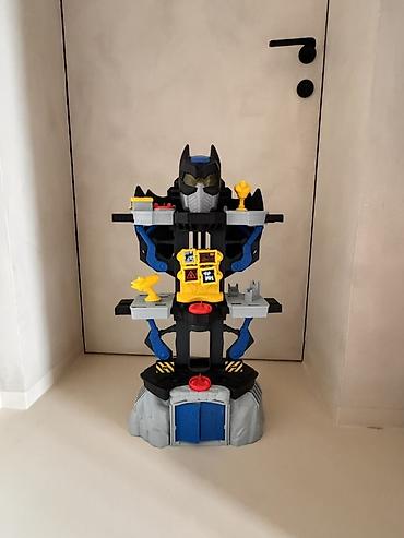 Batman mövzulu oyun mərkəzi/qaraj-playset - Çoxmərtəbəli