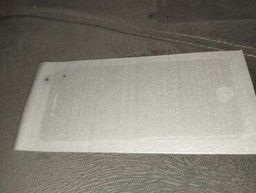 вер очки: Продам две защитных стекол для Айфона 8