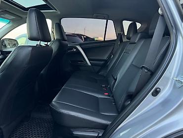 rav 4 2018: Toyota RAV4: 2017 г., 0.5 л, Автомат, Гибрид, Внедорожник — 4