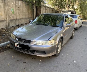 Honda: Honda Accord: 2002 г., 1.8 л, Автомат, Бензин, Седан