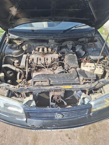 продаю или менаю: Mazda 626: 1994 г., 2 л, Механика, Бензин